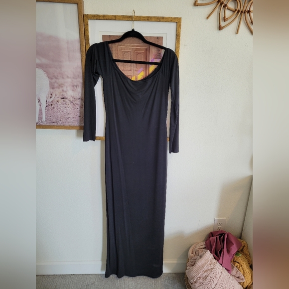 NWT BLACK SKIMS OFF THE SHOULDER LOUNGE SMOOTH DRESS MEDIUM - Picture 1 of 6